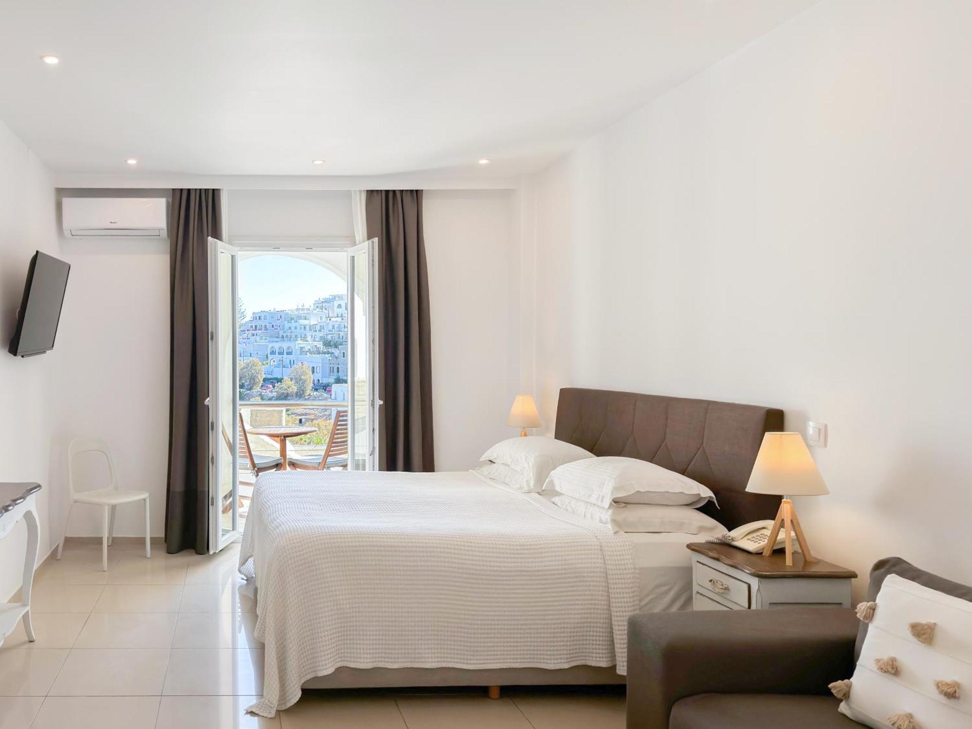 Paliomylos Aparthotel